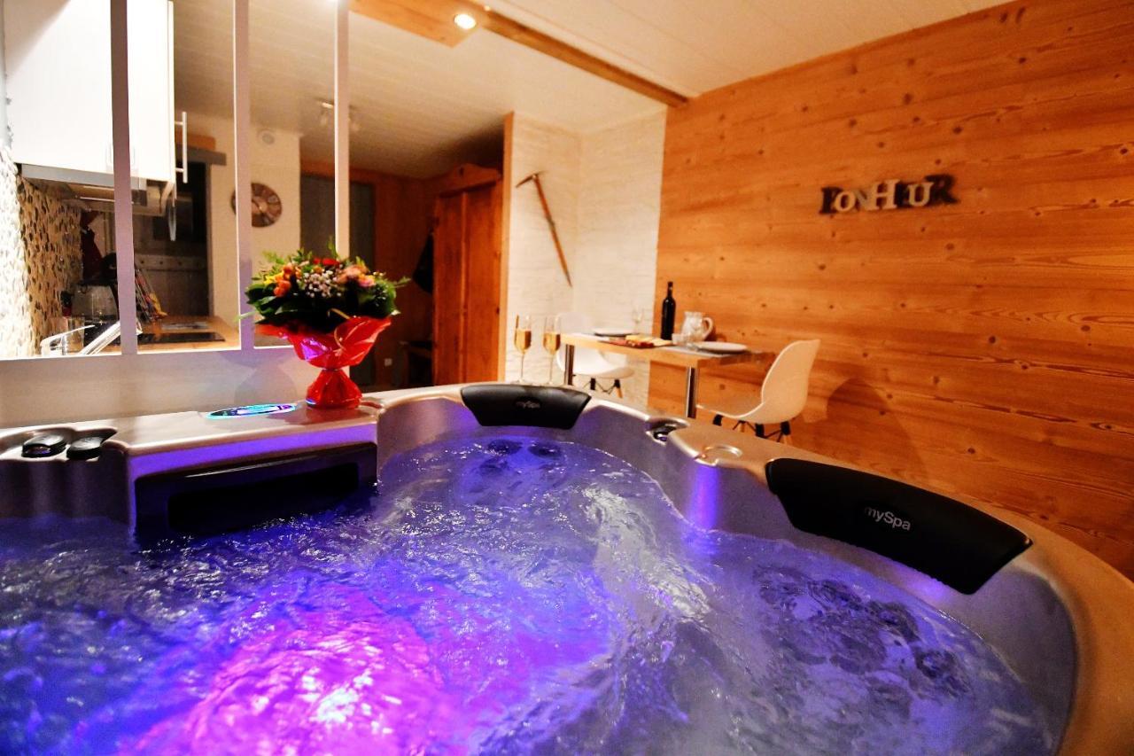 Le Skidoux Huez エクステリア 写真